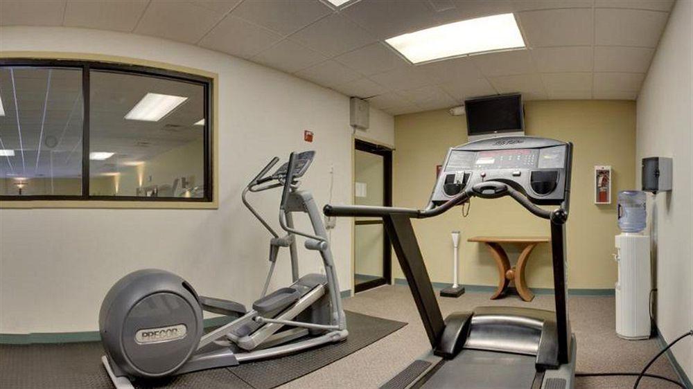 Holiday Inn Express Hotel And Suites Saint Robert By Ihg Extérieur photo