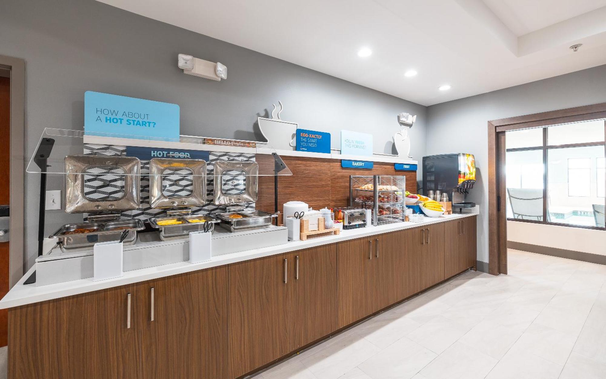 Holiday Inn Express Hotel And Suites Saint Robert By Ihg Extérieur photo